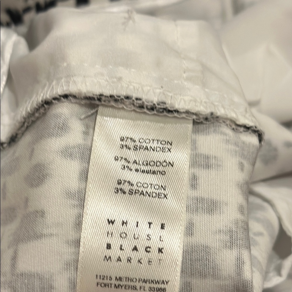 Like New!!White House Black Market Black and White Flat Front Shorts​ - Picture 7 of 10